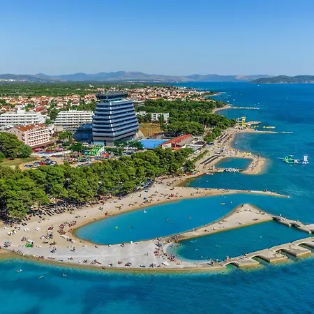 With Parking Space - 22557 Appartamento *