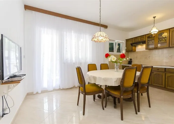 With Parking Space - 22557 Vodice